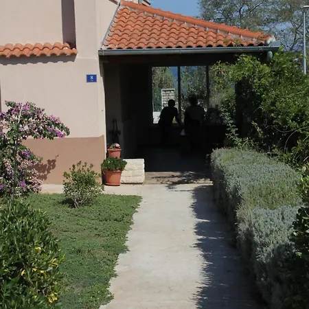 Διαμέρισμα 8377a *