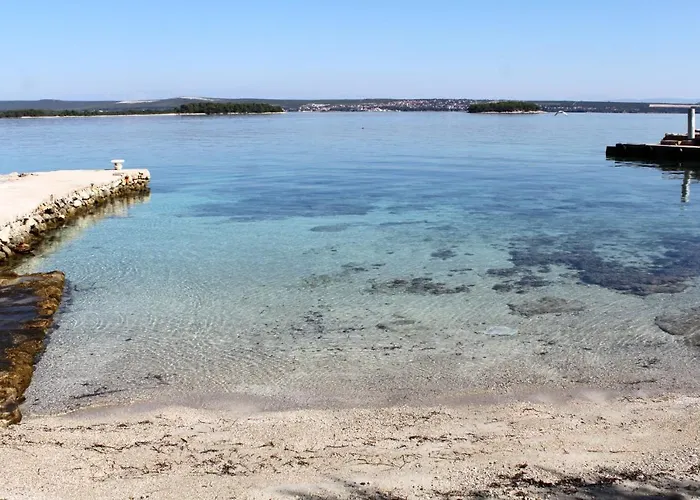 8377a Апартаменты Ткон